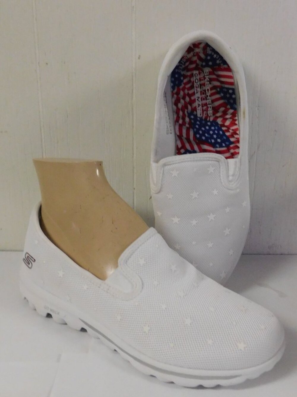 Skechers GO WALK Travel Vegan Washable Americana Shoes - Starla